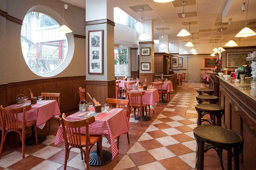 B&B Hotel Orleans Centre Foch Restaurant billede