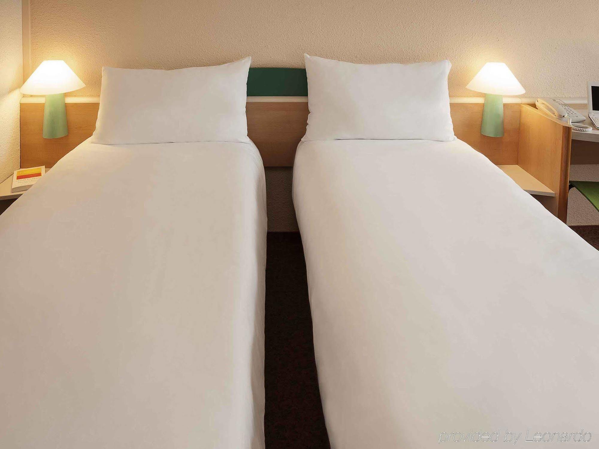 B&B Hotel Orleans Centre Foch Eksteriør billede